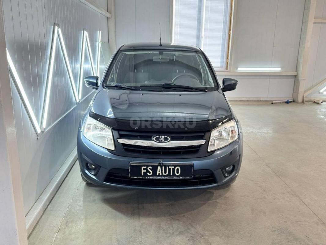 В продаже Lada Grantа 2014 года,в хорошем техническом и внешнем состоянии. - Орск