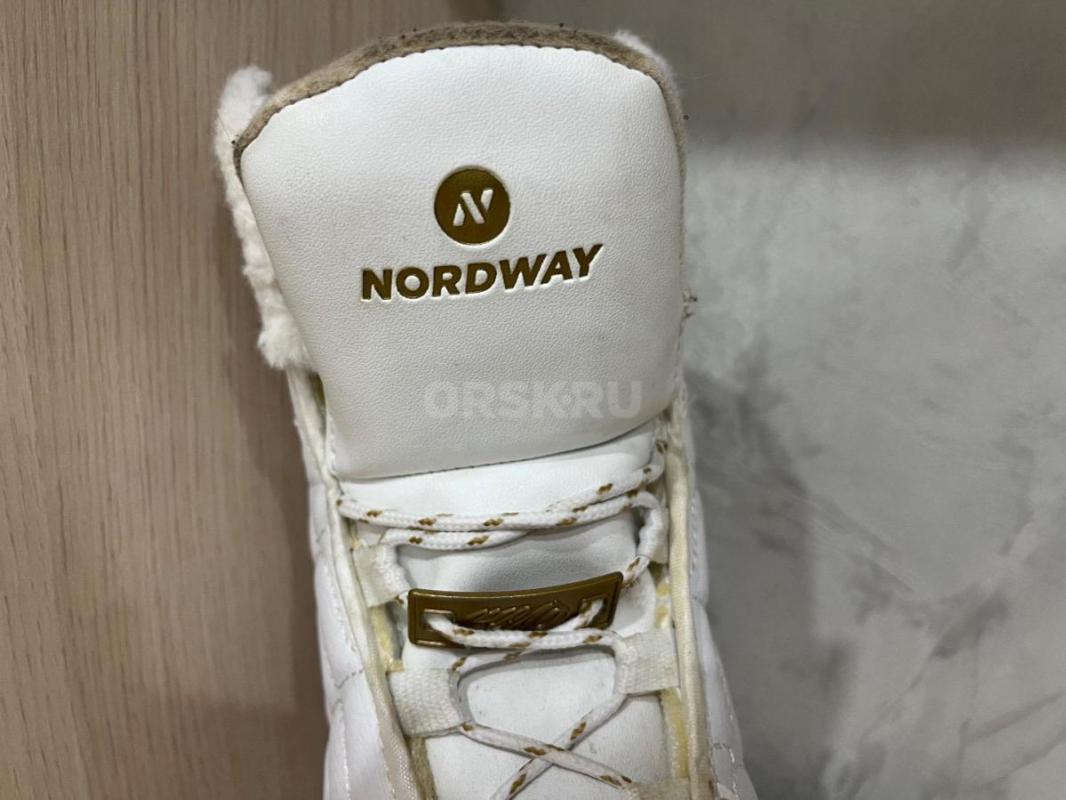Продам коньки Norway в отличном состоянии , размер 36. - Орск