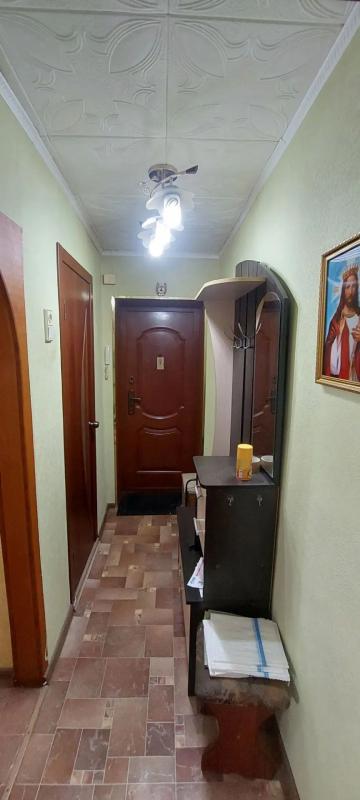 Продается уютная квартира в лучшем районе города по улице Марии Корецкой дом 3 в городе Новотроицке. - Новотроицк
