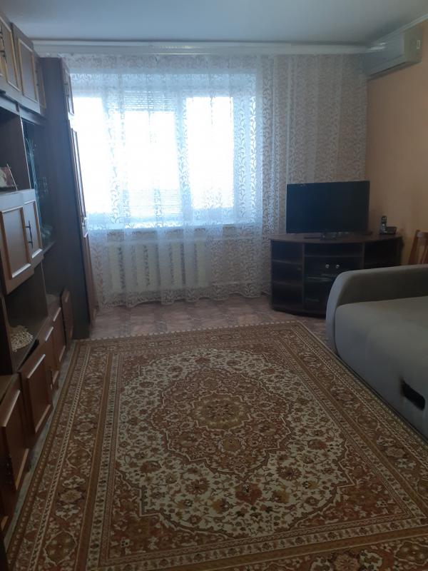 Продается 2-х комнатная квартира по адресу: г. - Новотроицк