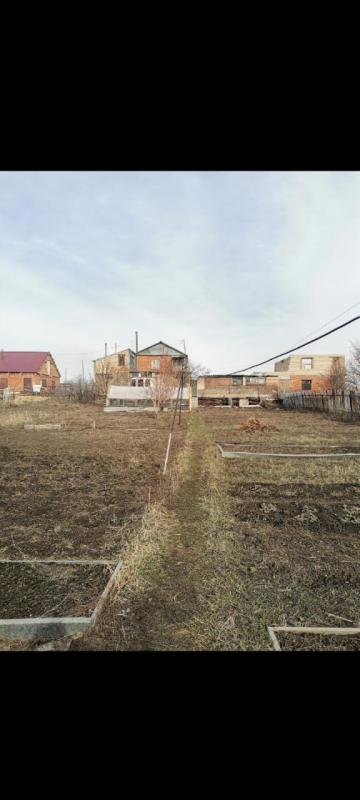 Продам дом с земельным участком
Аккермановка
сад ухоженный 11 соток, тепличка
удобства 
окна пла - Новотроицк