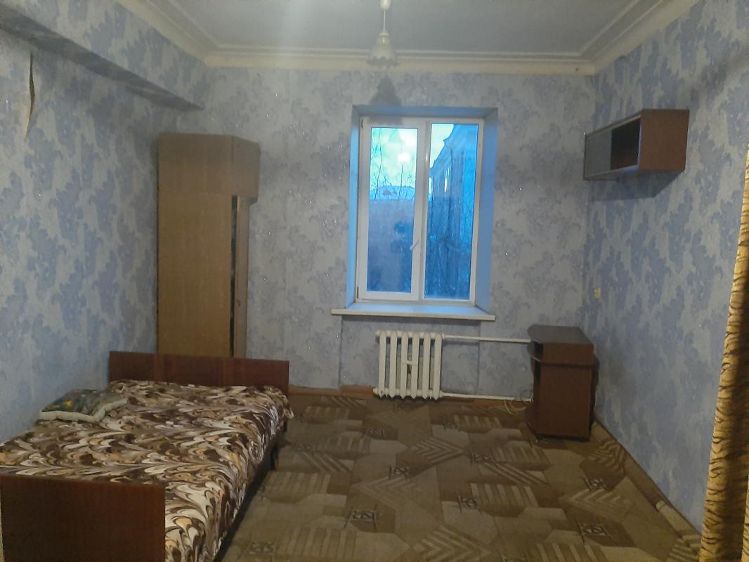 Сдам комнату в общежитие подробности по телефону - Новотроицк