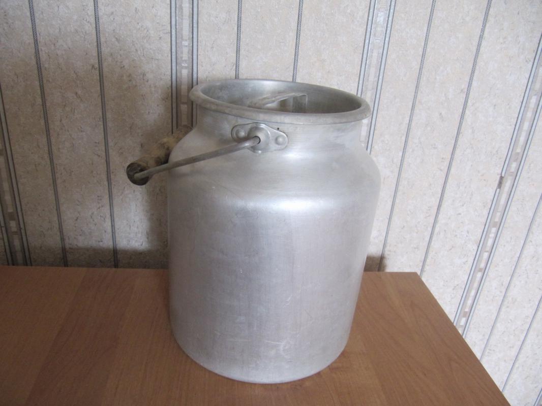 Ёмкость для хранения, бидон алюминиевый, объём 8 литров, для пищевых продуктов, 350 руб - Новотроицк