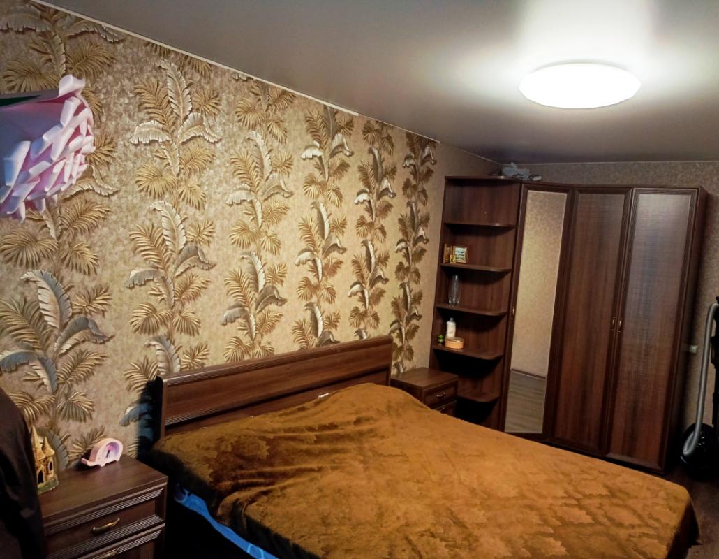 Сдам в аренду 2 комнатную квартиру на длительный срок, имеется все для комфортного проживания, мебел - Новотроицк