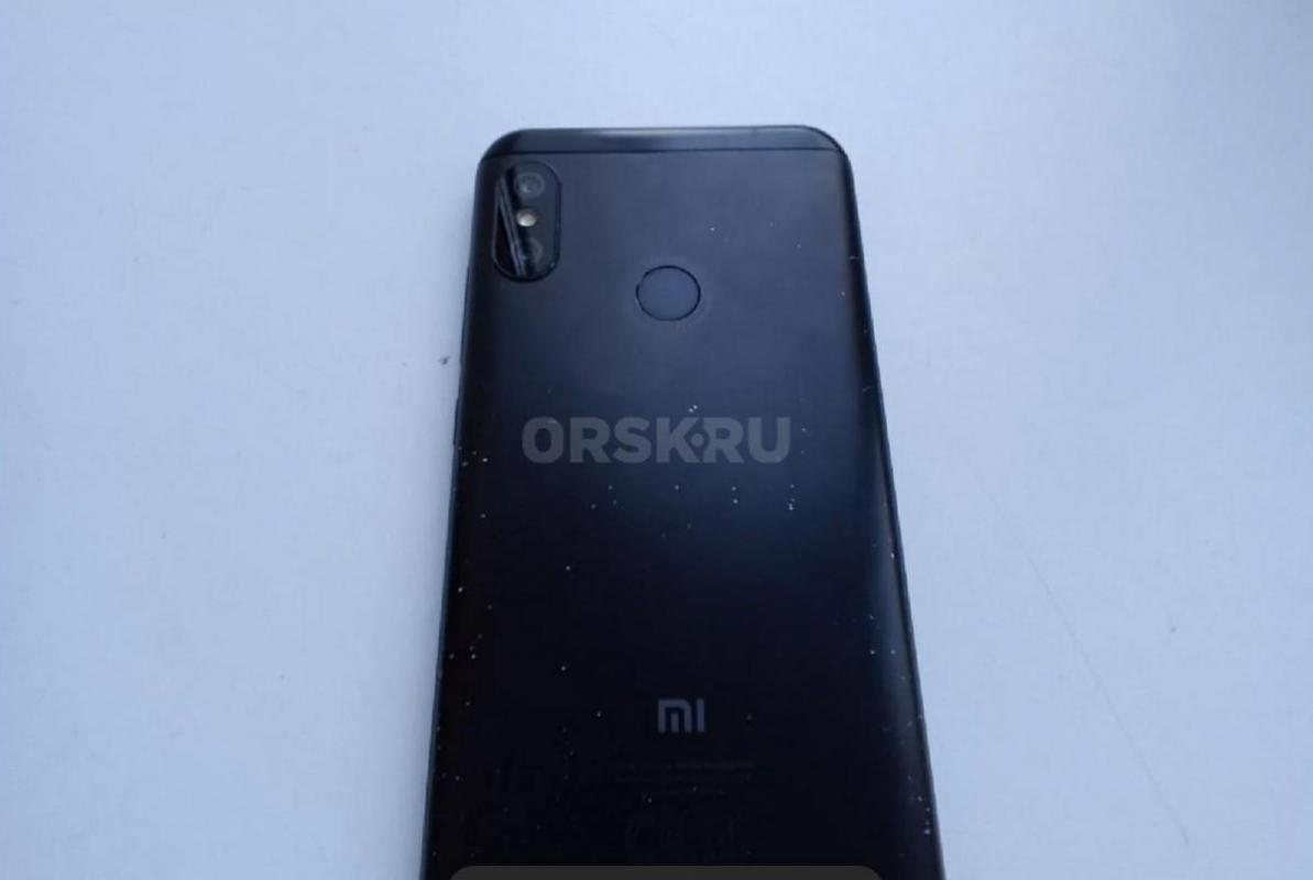 Продам Xiaomi Mi A2 Lite Android One, 4/32 ГБ. - Орск