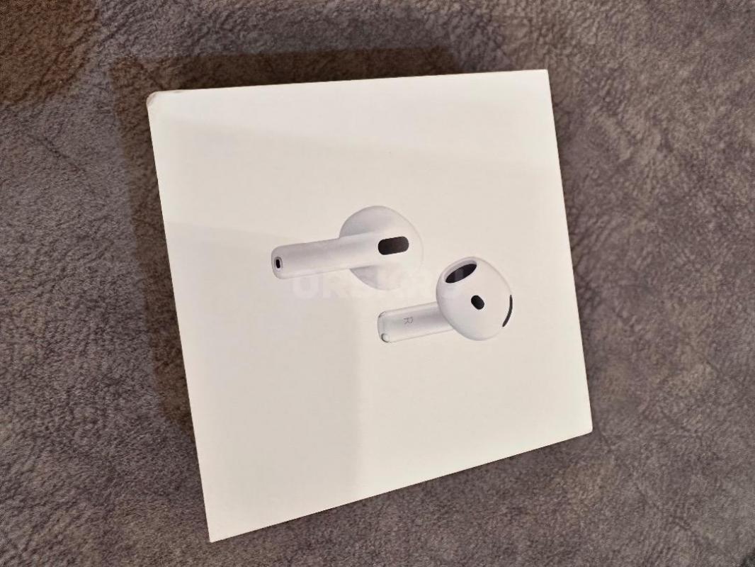 Срочно продам наушники  Apple AirPods 4 ANS с шумоподавлением. - Орск