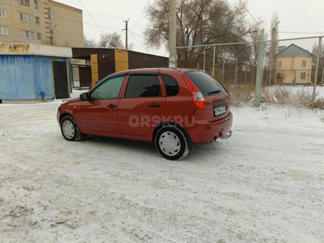 Продам лада калина хэдчбэк в хорошем состояние машина абсолютно  не гнилая соль невидила  только езд - Орск