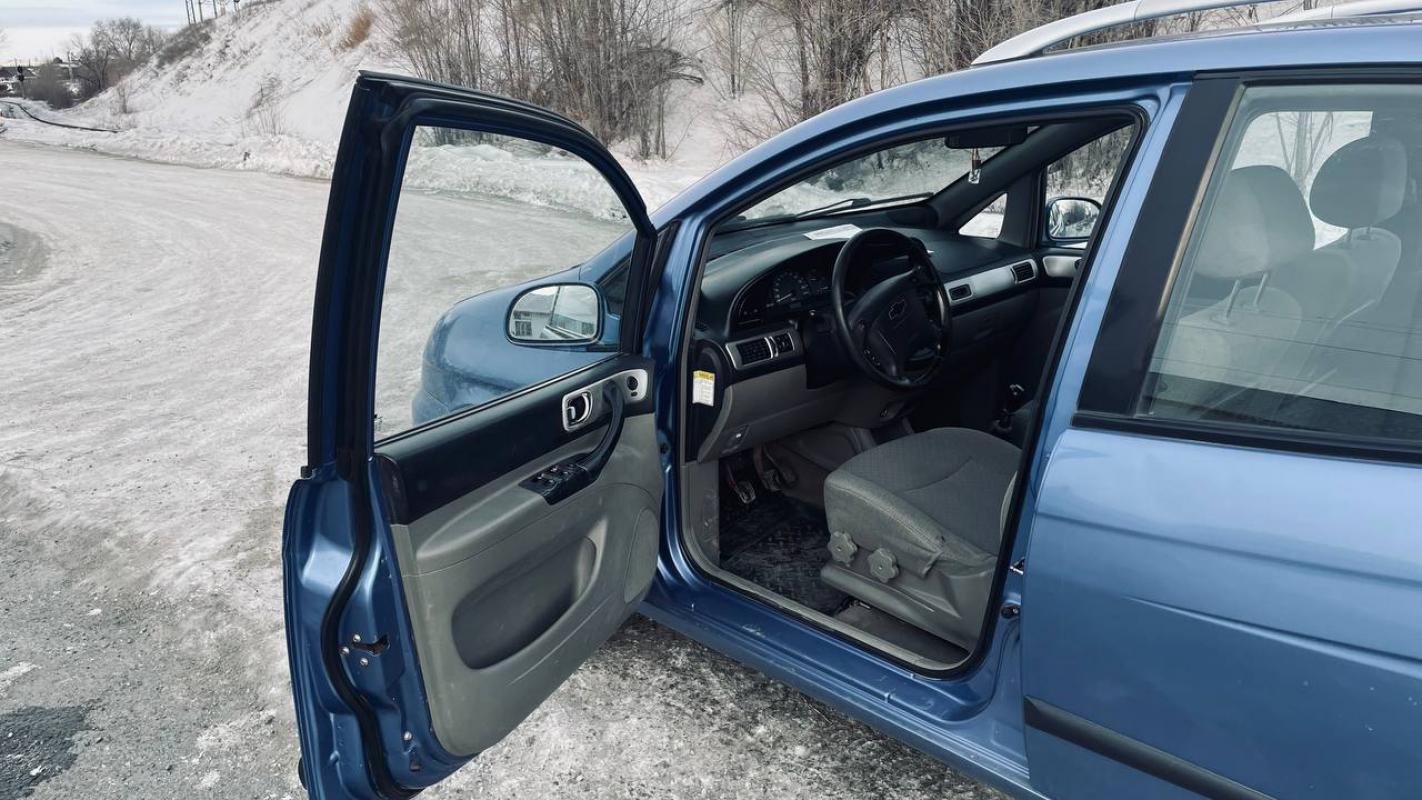 Продается Chevrolet Rezzo 1.6 MT, 2007 г. - Новотроицк