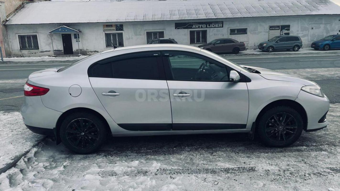 Продается Renault Fluence, 2014 года
КПП: МЕХАНИКА
Тип кузова: СЕДАН
Объем двиг., 1600 см3: Мощно - Новотроицк