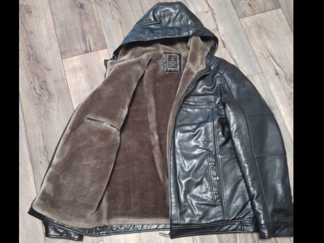 2 Кожаные куртки ! ! ! 1) Стильную с капюшоном на меху кожаную мужскую  зимнюю куртку, размер надо м - Новотроицк