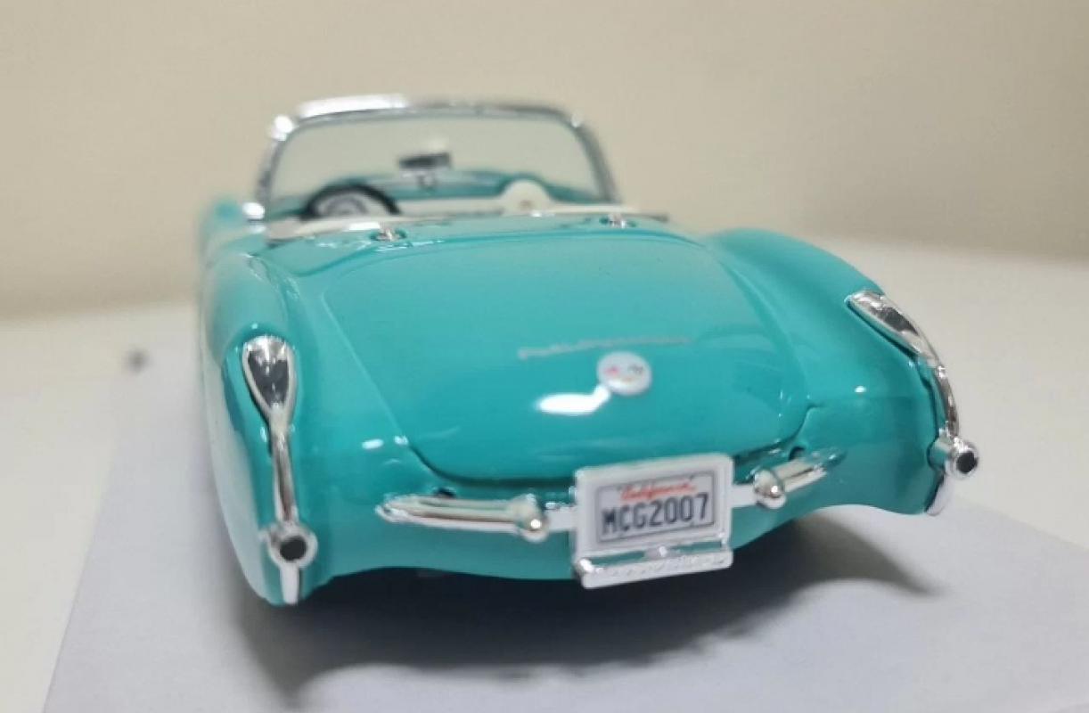 Коллекционная машинка металл модель Chevrolet Corvette 1957

Материал игрушки
металл; пластик; резин - Новотроицк