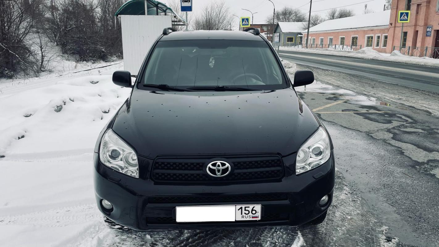 Пpoдается Лeгендaрная Тоyotа RAV4 2006 года

Лучше и комфортнее любой новой нивы . - Новотроицк