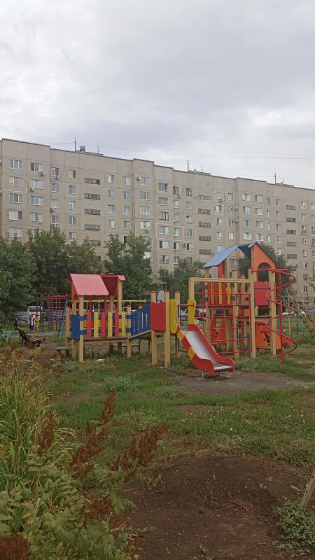 Продам 2 комнатную улучшенную . - Новотроицк