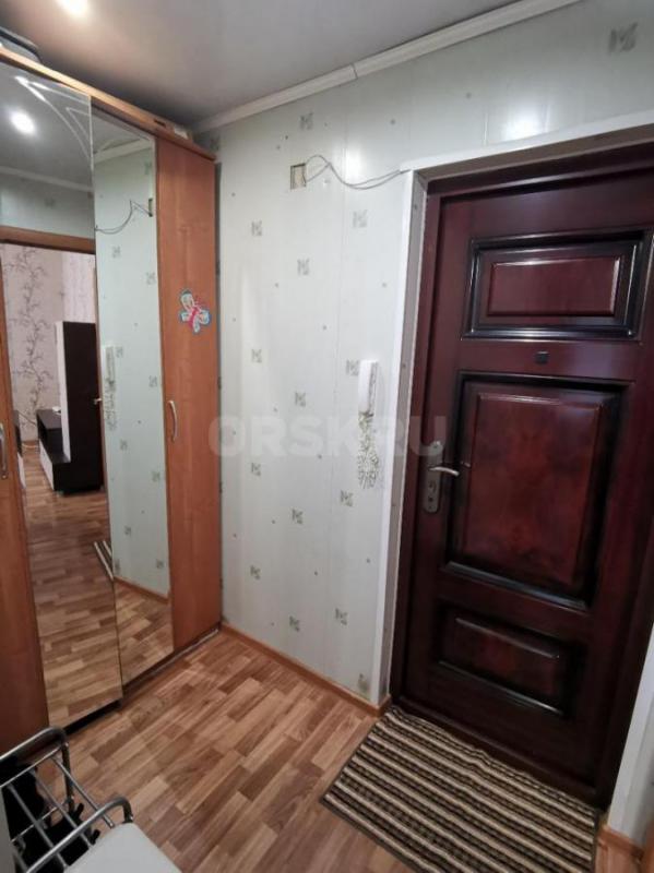 Продам отличную однокомнатную квартиру по ул. - Орск