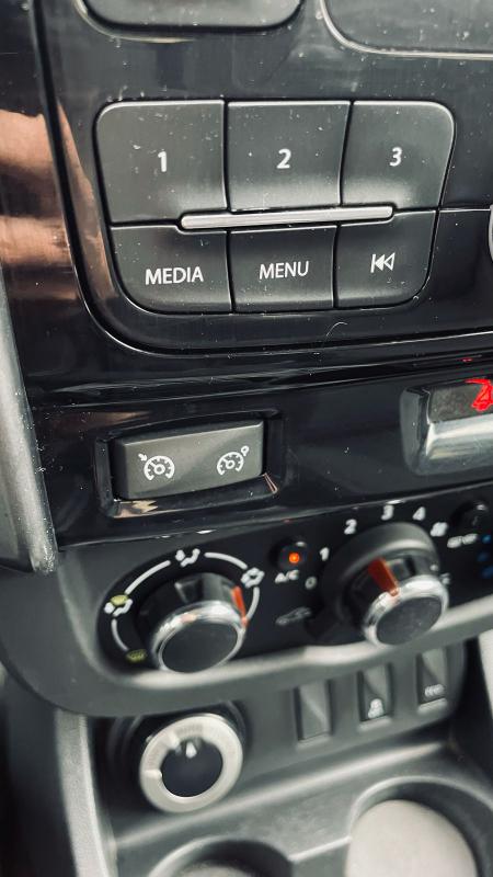 Продается Renault Duster, 2018 года

АВТО в идеальном состоянии
ДВС 2.0 литра, полный привод 4х4. - Новотроицк