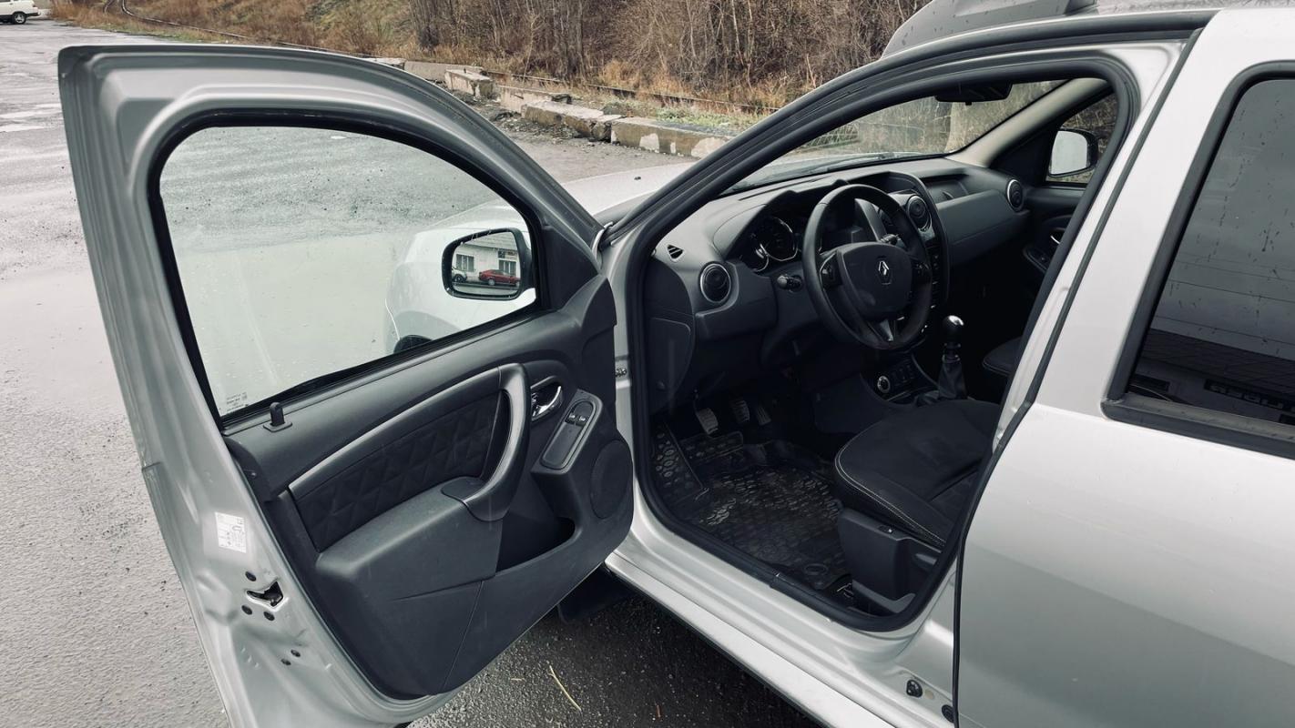 Продается Renault Duster, 2018 года

АВТО в идеальном состоянии
ДВС 2.0 литра, полный привод 4х4. - Новотроицк