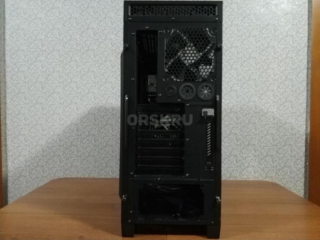 Компьютерный корпус Thermaltake Core V41 в идеальном состоянии. - Орск