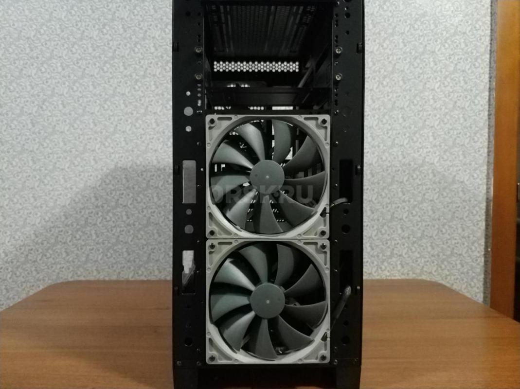 Компьютерный корпус Thermaltake Core V41 в идеальном состоянии. - Орск