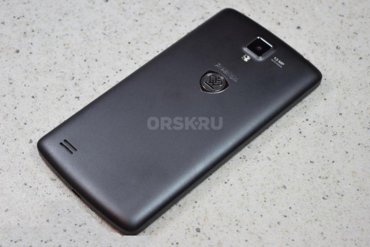 Продам 5.5&quot; Смартфон Prestigio MultiPhone 5550 Duo 8 ГБ 
4x1.3 ГГц, 1 ГБ, 2 SIM, IPS, 1280 - Орск