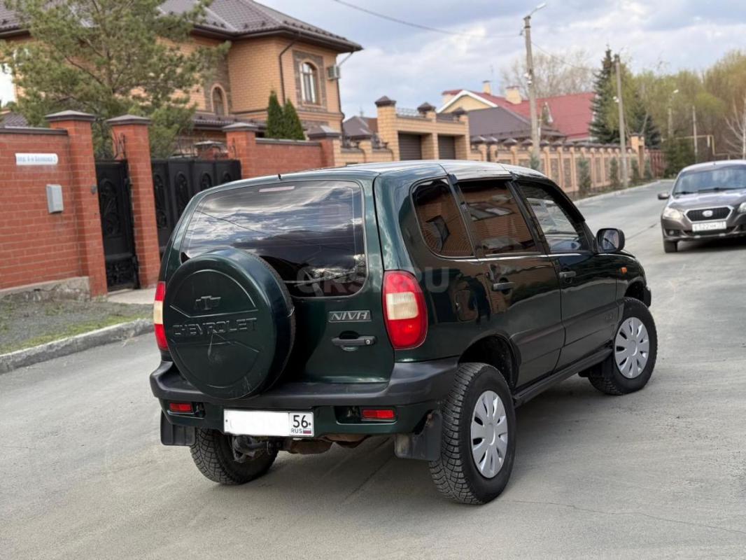 Продам Niva Chevrolet 2006 года в живом хорошем состоянии. - Орск