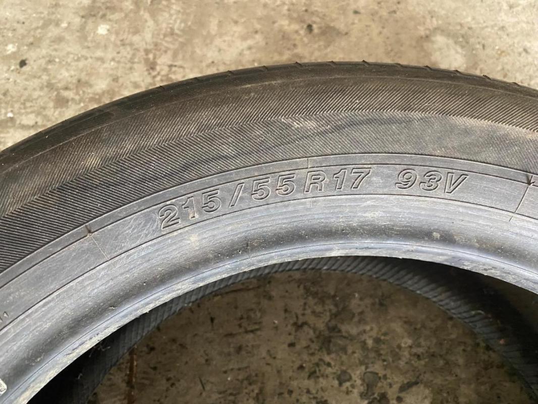 Продам резину 215/55 r17. - Орск
