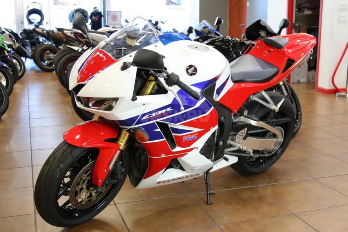 Продажа 2015 Honda CBR 600 RR

У нас есть все виды моделей мотоциклов, мы по-прежнему являемся луч - Орск