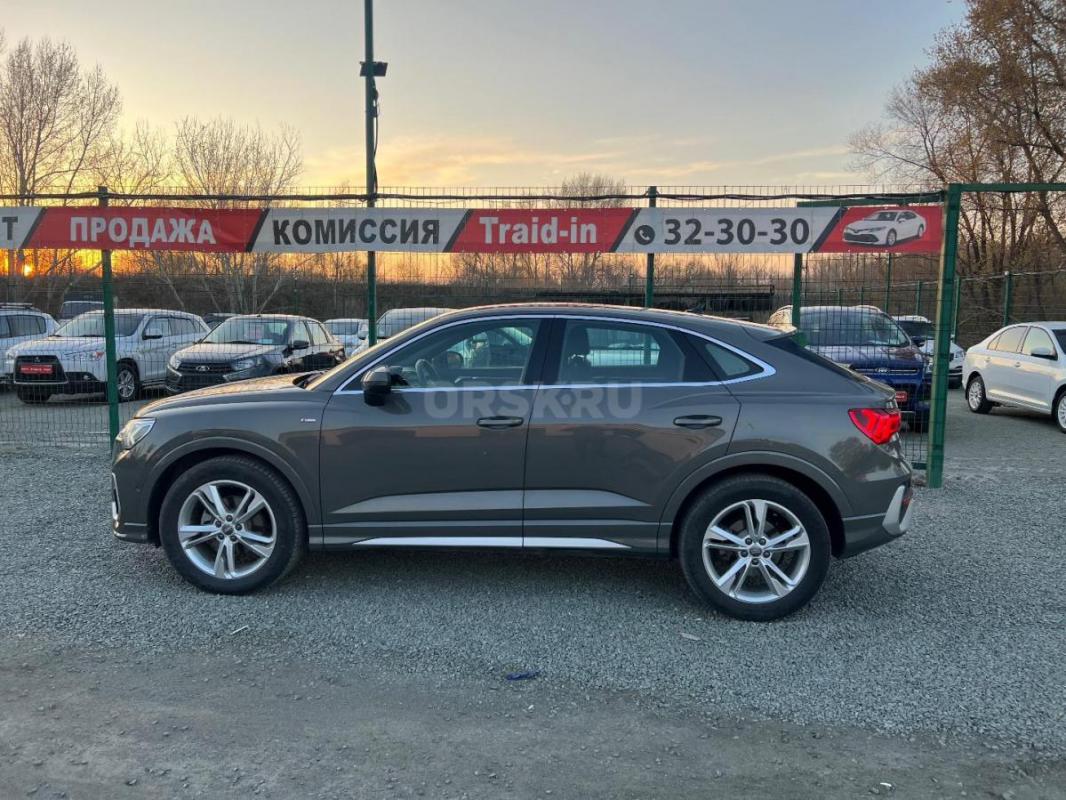 Продаётся Audi Q3 2.0 AMT год 2020 в идеальном состоянии! - Орск