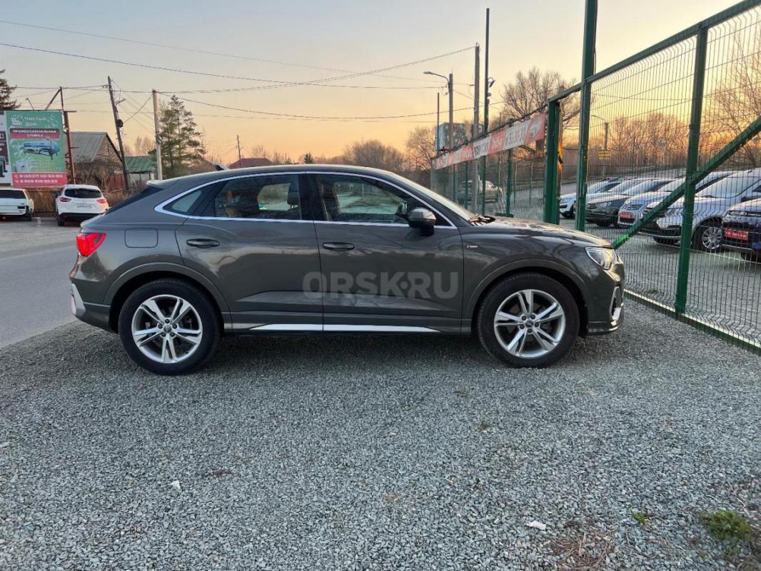 Продаётся Audi Q3 2.0 AMT год 2020 в идеальном состоянии! - Орск