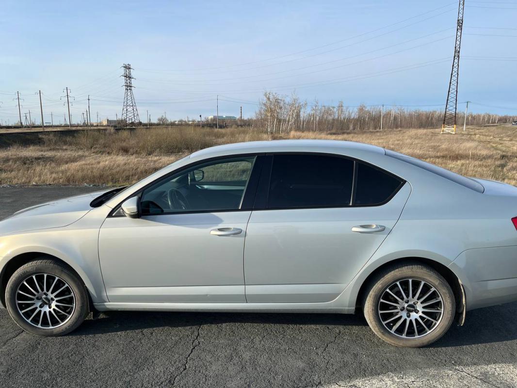Продам Skoda Octavia 1.6 механика. 127.000 пробега, 2 владельца. - Гай