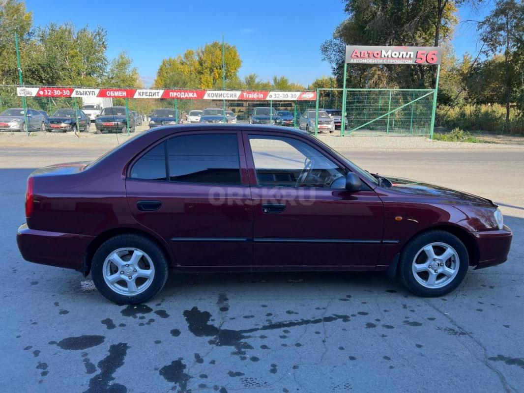 Продается Hyundai Accent год 2008 отличный маневренный экономичный автомобиль! - Орск