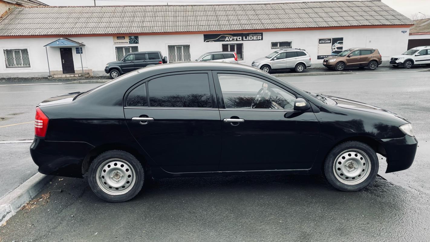 Пpодается LIFAN Solano 1.6 MT, 2012 года

1.6 Механика 106л.с. - Новотроицк