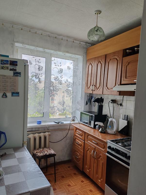 Продам 3- комнатную (62 кв. - Новотроицк