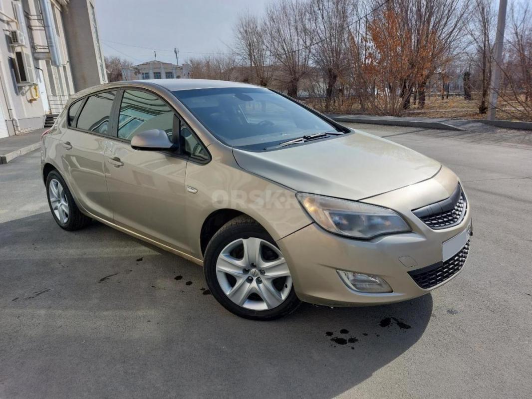 Срочно Продам OPEL ASTRA, Эксплуатация с 2012г. - Орск