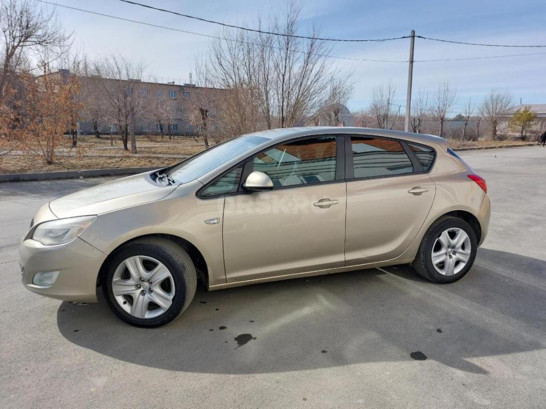 Срочно Продам OPEL ASTRA, Эксплуатация с 2012г. - Орск