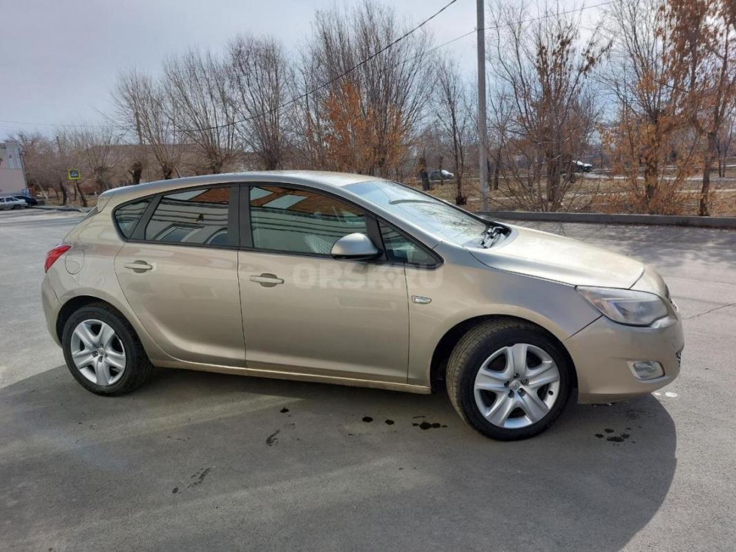 Срочно Продам OPEL ASTRA, Эксплуатация с 2012г. - Орск