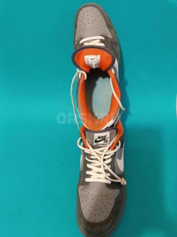 Продам мужские кроссовки  43 размера .фирмы &quot;NIKE&quot;  в отличном состоянии серого цв - Орск