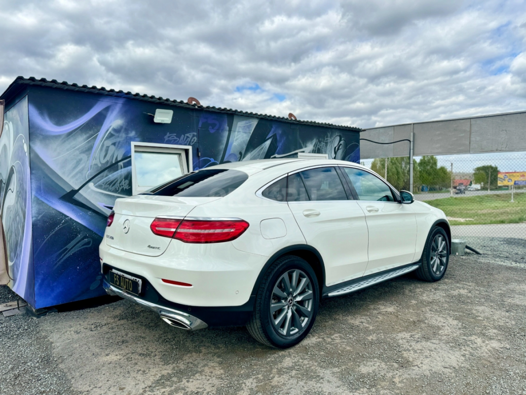 В ПРОДАЖЕ 

 Mercedes-Benz GLC 250 4Matic
Год - 2017
Двигатель - 2.0 бензин-211 л.с. - Орск