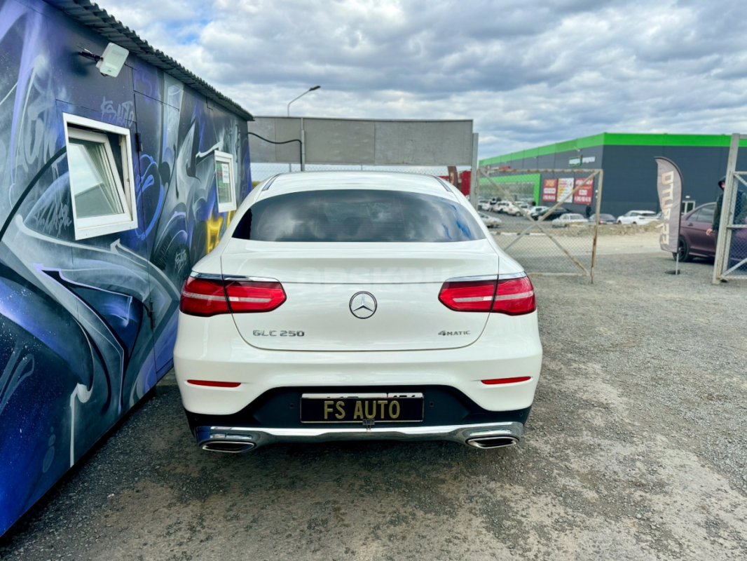 В ПРОДАЖЕ 

 Mercedes-Benz GLC 250 4Matic
Год - 2017
Двигатель - 2.0 бензин-211 л.с. - Орск