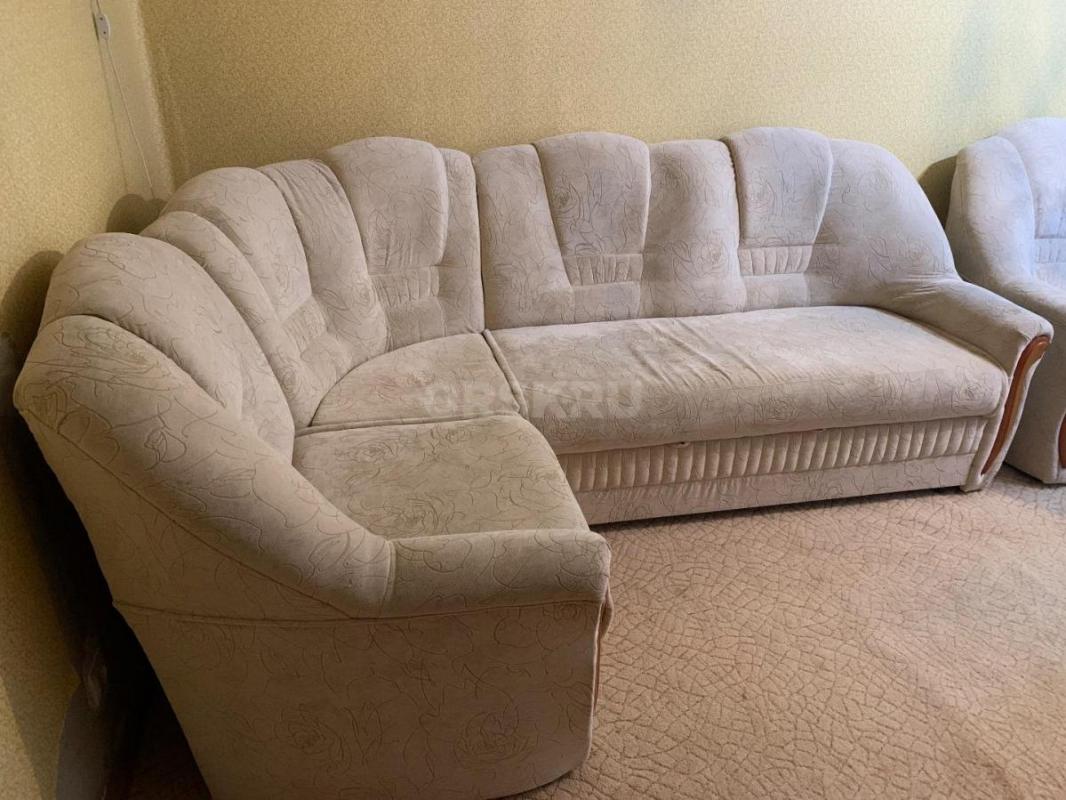 Продам диван с креслом в хорошем состоянии. - Орск