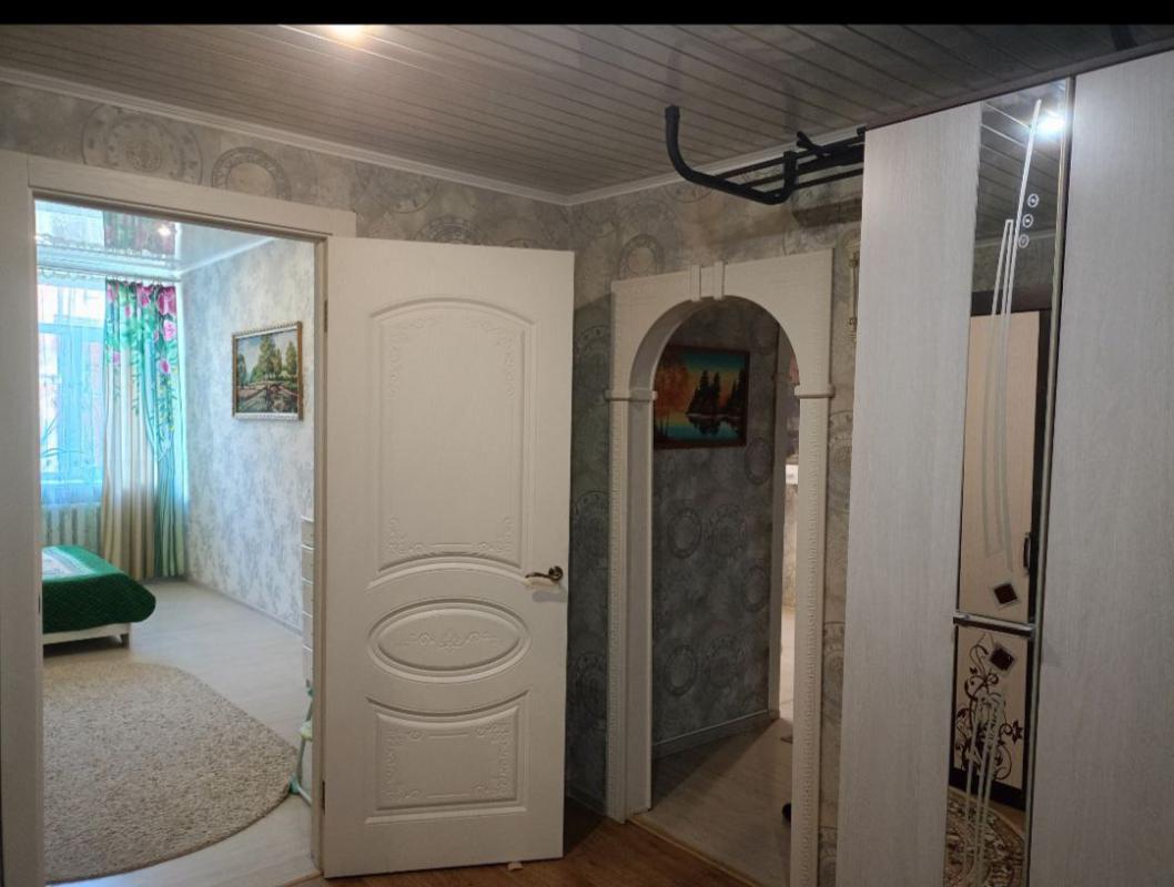 🏠 Продам 3-комнатную квартиру, на третьем этаже трёхэтажного дома, 90 кв. - Новотроицк