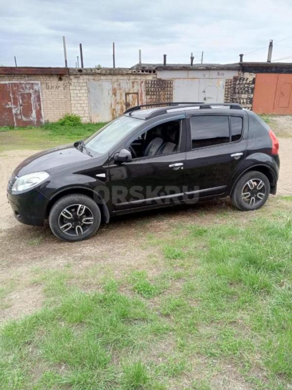 Продам Рено Сандеро89068496771 - Орск