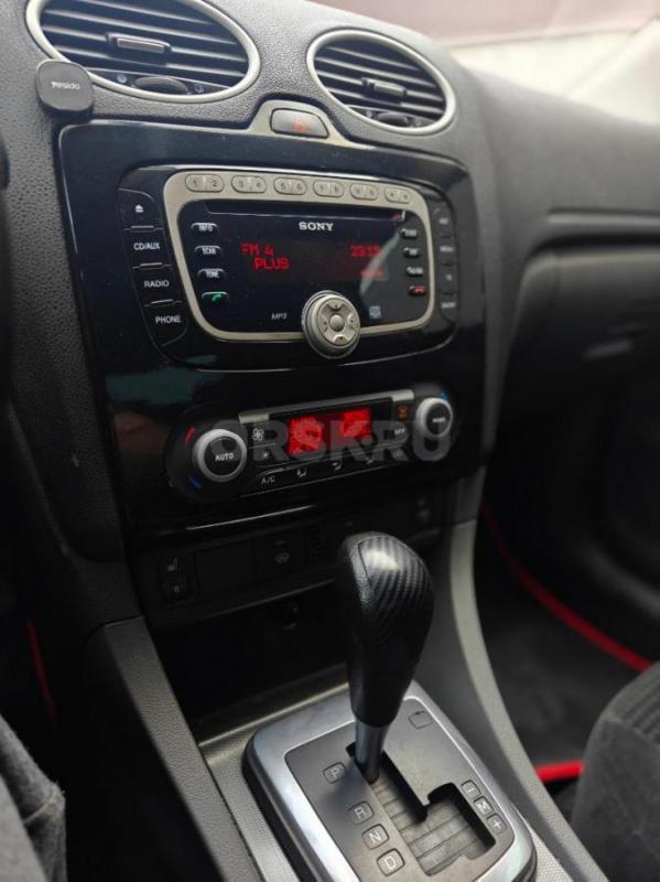 Ford FOCUS II 2008 года (переходная модель, салон рестайлинг). - Орск