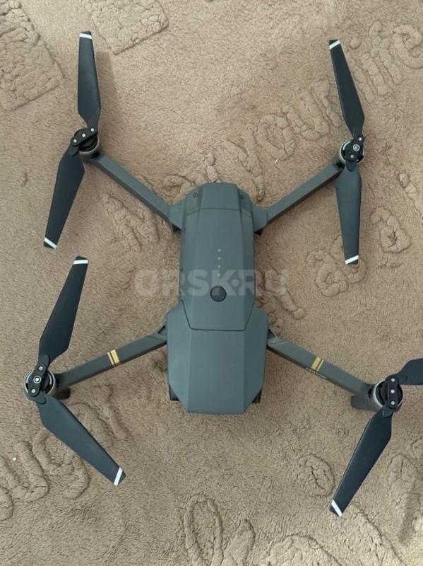 Квадрокоптер DJI Mavic PRO FLY MORE
COMBO
Новый, не использовался. - Орск