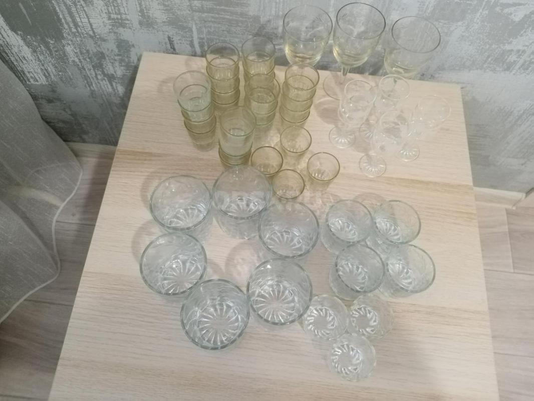 Тарелки, блюдца, кисы, стаканы, стопки все в отличном состоянии - Орск
