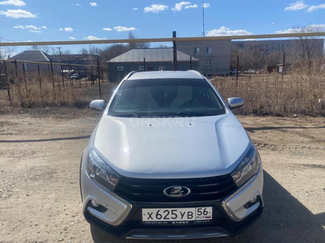 Продам Весту Кросс в отличном состоянии 
2019 года 2 хозяина мотор 1.8 в родном окрасе. - Орск