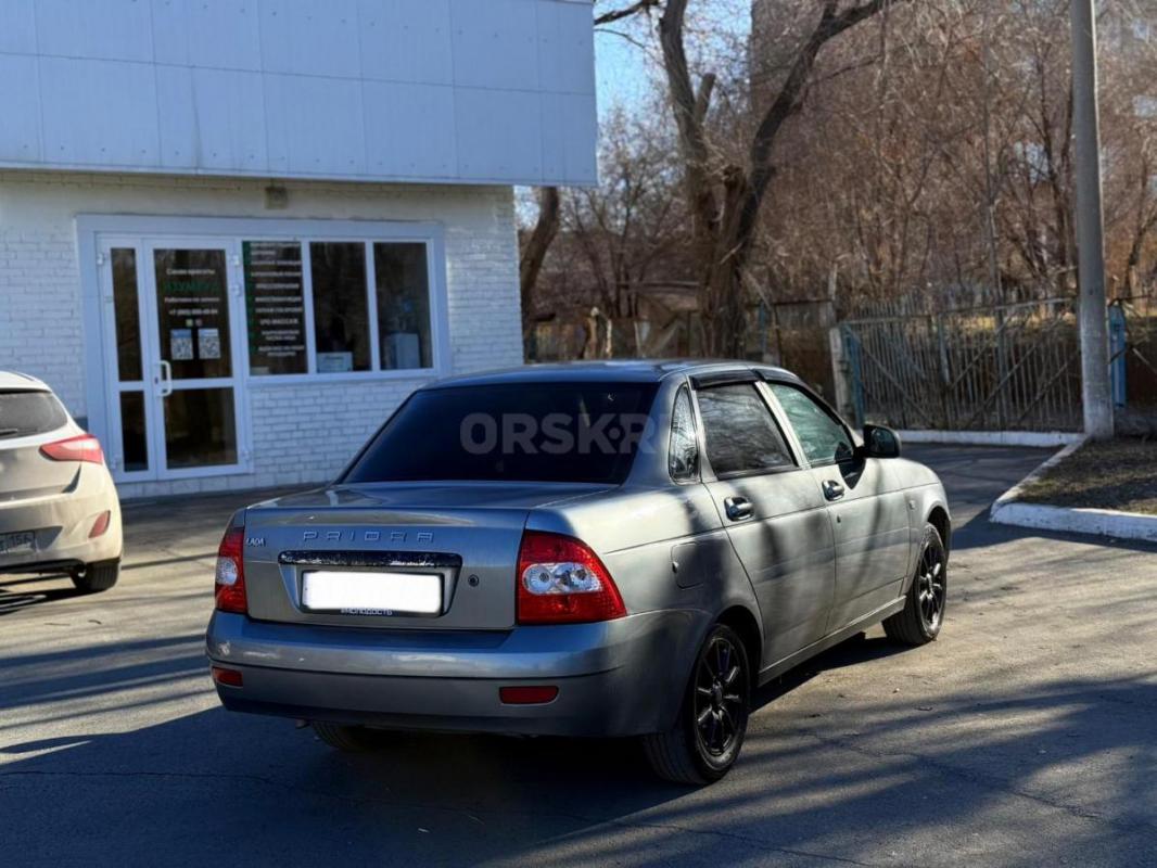В продаже ВАЗ Приора 2010 года в очень хорошем живом состоянии. - Орск
