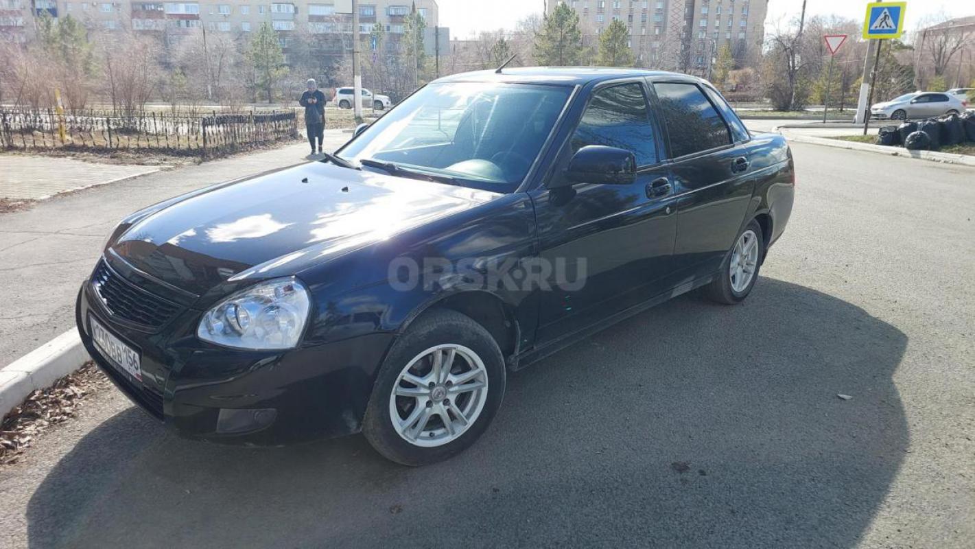 автомобиль  в хорошем  состоянии 

Печка жарит. - Орск