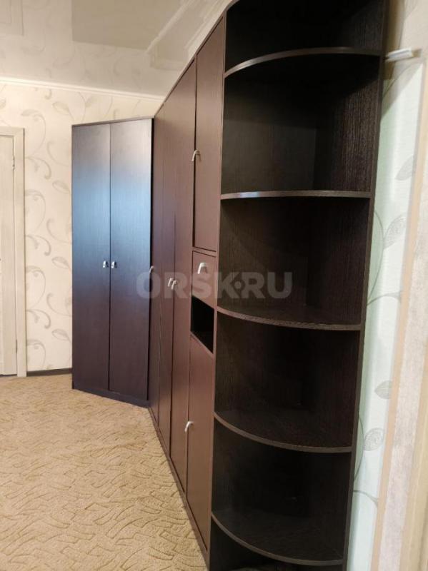 Продам угловой шкаф 5-секций. - Орск