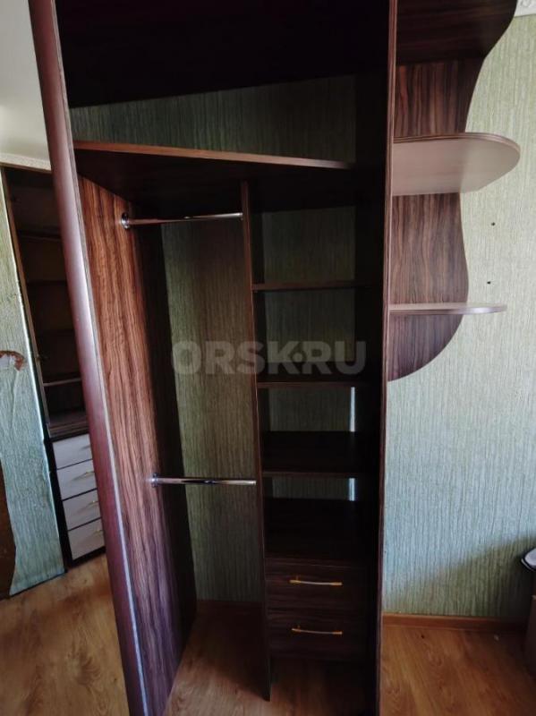Продам два шкафа в одном стиле хорошем состоянии. - Орск