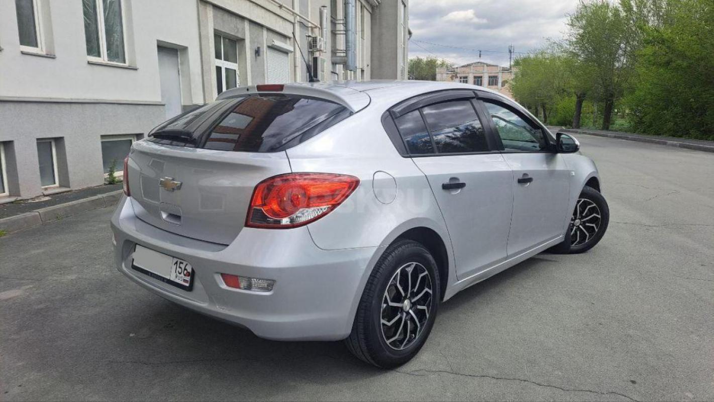 Chevrolet Cruze 2013г.э. 1.6 МТ. - Орск
